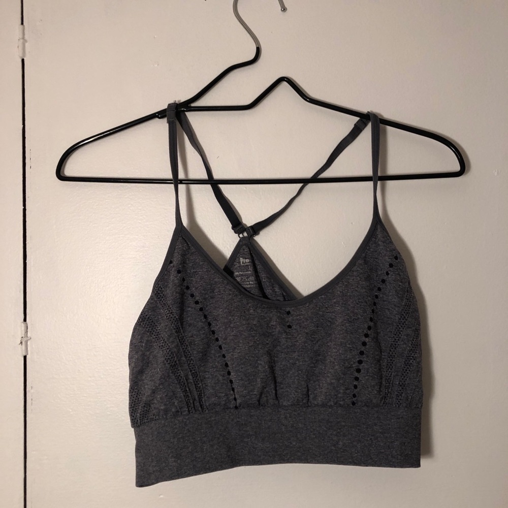 Sports bra
